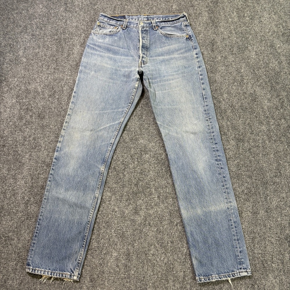 Vintage Levi's 501 Button Fly Jeans Women's 31x34 Blue Denim Straight Leg USA